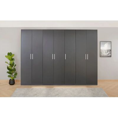 Rauch Koluna Kleiderschrank - 7 Türen, Verstellbare Regale Rauch Koluna Kleiderschrank - 7 Türen, Verstellbare Regale
