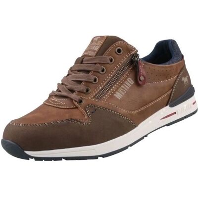 Mustang Bruin Model 41 EU Sneakers Mustang Bruin Model 41 EU Sneakers