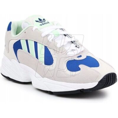 Adidas YUNG1 EE5318 Blanc - Chaussures - Publicité Adidas YUNG1 EE5318 Blanc - Chaussures - Publicité