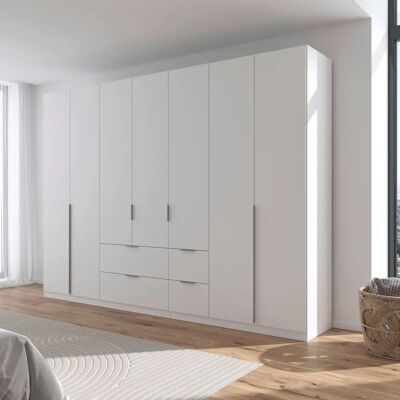RAUCH AGORDO Kleiderschrank - 7 Türen, Verstellbare Einlegeböden, Kleiderstangen - Schrank RAUCH AGORDO Kleiderschrank - 7 Türen, Verstellbare Einlegeböden, Kleiderstangen - Schrank