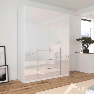 RAUCH AGORDO Kleiderschrank - 4 Türen, H 229 cm x B 181 cm x T 54 cm RAUCH AGORDO Kleiderschrank - 4 Türen, H 229 cm x B 181 cm x T 54 cm