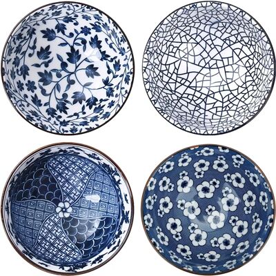 Intirilife Blauweiß Porzellan Schalen-Set - 4 Stück - Japanisches Geschirr Intirilife Blauweiß Porzellan Schalen-Set - 4 Stück - Japanisches Geschirr