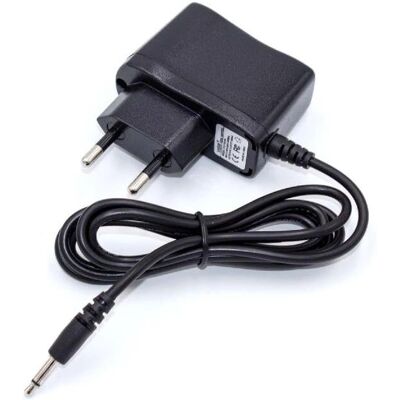 Caricabatterie vhbw per cesoie da prato e robot tosaerba Gardena - 14,4V Nero Caricabatterie vhbw per cesoie da prato e robot tosaerba Gardena - 14,4V Nero