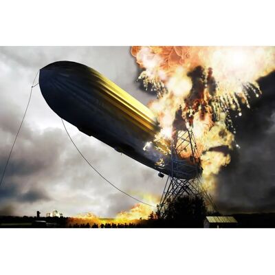 PAPERMOON Zeppelin Explosion Wandbild - Tapete PAPERMOON Zeppelin Explosion Wandbild - Tapete