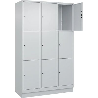 C+P Stahlschrank - 3 Fächer, 1200mm, 9 Regale C+P Stahlschrank - 3 Fächer, 1200mm, 9 Regale