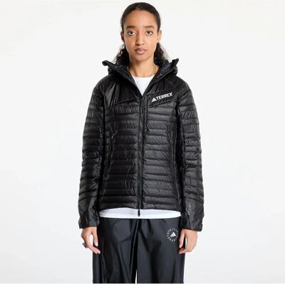 adidas Techrock Down Hooded Jacket - Negru - Femeie - Ușor - Izolat - Rezistent la apă adidas Techrock Down Hooded Jacket - Negru - Femeie - Ușor - Izolat - Rezistent la apă