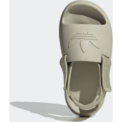 adidas Kids Adifom Adilette Gris - Sandales - Publicité adidas Kids Adifom Adilette Gris - Sandales - Publicité