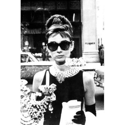 QUEENCE Audrey Hepburn Acrylbild - Schwarz-Weiß - 60x90cm QUEENCE Audrey Hepburn Acrylbild - Schwarz-Weiß - 60x90cm