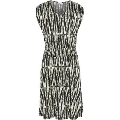 LASCANA Modell 40 - Kurzes Sommerkleid mit Smokbund LASCANA Modell 40 - Kurzes Sommerkleid mit Smokbund