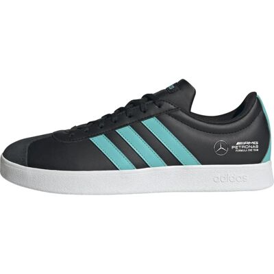 Baskets Adidas Mercedes AMG F1 VL Court - Noir - Modèle VL Court Base - Publicité Baskets Adidas Mercedes AMG F1 VL Court - Noir - Modèle VL Court Base - Publicité