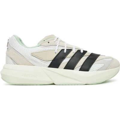 Baskets adidas x Mercedes AMG Lightblaze - Chaussures de performance - Publicité Baskets adidas x Mercedes AMG Lightblaze - Chaussures de performance - Publicité