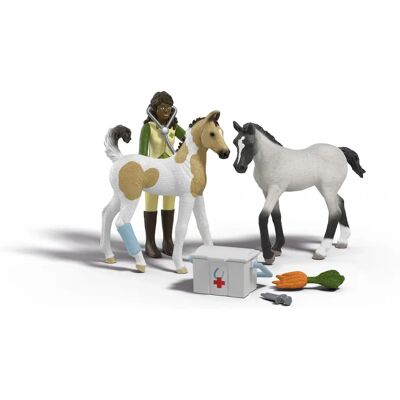 Schleich Sarah Elsősegélycsomag - Játékkészlet Schleich Sarah Elsősegélycsomag - Játékkészlet