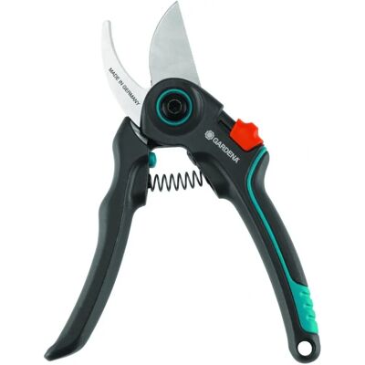 Gardena ExpertCut Gartenschere - Scharfe Edelstahlklingen - 22mm Schnitt Gardena ExpertCut Gartenschere - Scharfe Edelstahlklingen - 22mm Schnitt