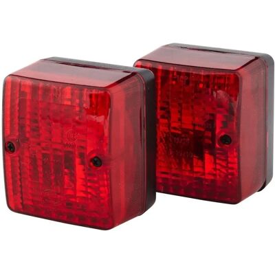 Hella Takavalo - Halogeni, 12V/24V, Musta, Punainen linssi - Takavalo Hella Takavalo - Halogeni, 12V/24V, Musta, Punainen linssi - Takavalo