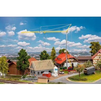 Faller 130658 House Under Construction Kit With Crane - Model Kit Faller 130658 House Under Construction Kit With Crane - Model Kit
