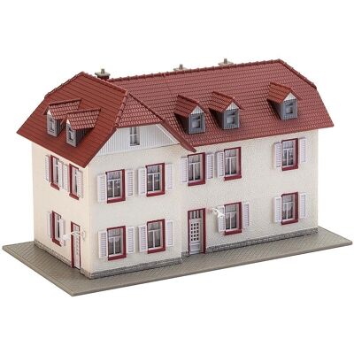 Faller 232216 N Two-Storey Corner House - Model Railway Building Faller 232216 N Two-Storey Corner House - Model Railway Building