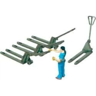 Kit di cartone tagliato con laser MBZ 80191 H0 - Carrello elevatore Kit di cartone tagliato con laser MBZ 80191 H0 - Carrello elevatore