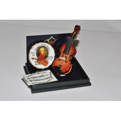 Reutter - 001.728/5 - My Melody - Violon Miniature - Ensemble de miniatures - Publicité Reutter - 001.728/5 - My Melody - Violon Miniature - Ensemble de miniatures - Publicité