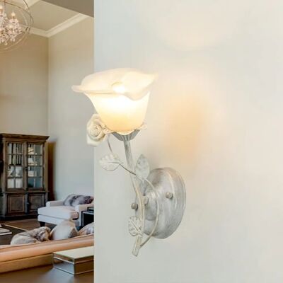 LICHT-ERLEBNISSE Wandleuchte - Florale Shabby Chic Design - Weißes Glas LICHT-ERLEBNISSE Wandleuchte - Florale Shabby Chic Design - Weißes Glas