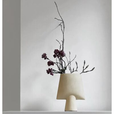 Kristian Sofus Hansen & Tommy Hyldahl Mini Kvadratvase - 101 Copenhagen - Slående keramisk skulptur Kristian Sofus Hansen & Tommy Hyldahl Mini Kvadratvase - 101 Copenhagen - Slående keramisk skulptur