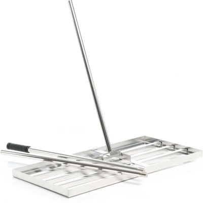 Wiltec Gartenwerkzeug XL Edelstahl Rasenrakel zum Nivellieren & Sanden Wiltec Gartenwerkzeug XL Edelstahl Rasenrakel zum Nivellieren & Sanden