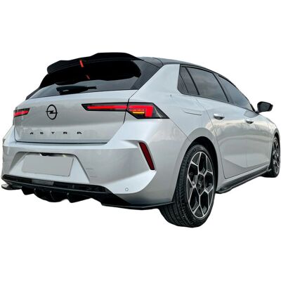 Oneway tylny dyfuzor Opel Astra L 2021 - Czarny błyszczący Oneway tylny dyfuzor Opel Astra L 2021 - Czarny błyszczący
