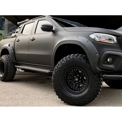 ONEWAY - Mercedes X-Class W470 - parafanghi anteriori ONEWAY - Mercedes X-Class W470 - parafanghi anteriori