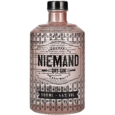 Niemand Dry Gin Small Batch Lavendel Sandelholz Rosmarin - Gin Niemand Dry Gin Small Batch Lavendel Sandelholz Rosmarin - Gin