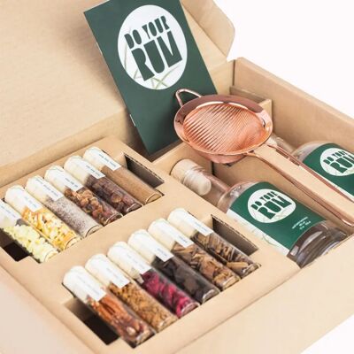 Kit DIY Rhum Craftly - Personnalise avec Ingrédients Naturels - Publicité Kit DIY Rhum Craftly - Personnalise avec Ingrédients Naturels - Publicité