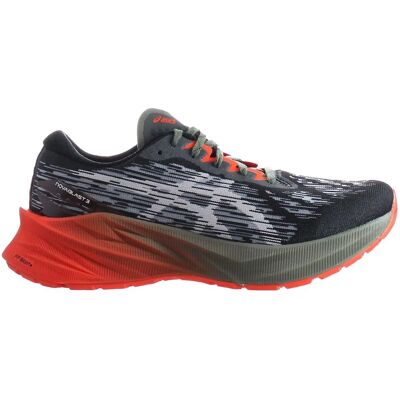 Asics Novablast 3 TR Laced Zwarte Trainers - Sportschoenen Asics Novablast 3 TR Laced Zwarte Trainers - Sportschoenen