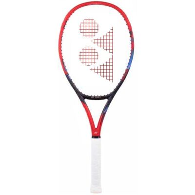Yonex VCORE 100L Scarlet Tennismaila - Spin & Kontrolli Yonex VCORE 100L Scarlet Tennismaila - Spin & Kontrolli