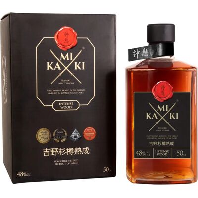Helios Okinawa Single Malt - Donker Hout - 0,5L - Whisky Helios Okinawa Single Malt - Donker Hout - 0,5L - Whisky