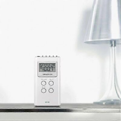 Radio portátil Sangean DT-120 - Sintonizador digital PLL - Blanco Radio portátil Sangean DT-120 - Sintonizador digital PLL - Blanco