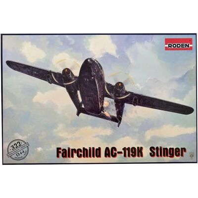 Roden AC-119K Stinger Modellflugzeug 1:144 Roden AC-119K Stinger Modellflugzeug 1:144