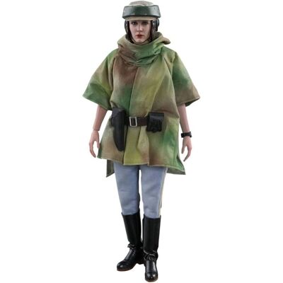 Hot Toys Princess Leia Endor Outfit 1:6 Scale Action Figure - Star Wars Hot Toys Princess Leia Endor Outfit 1:6 Scale Action Figure - Star Wars