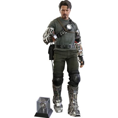 Hot Toys Tony Stark Mech Test Deluxe - Collectible Figure Hot Toys Tony Stark Mech Test Deluxe - Collectible Figure