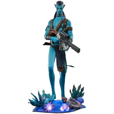 Figurine de collection Hot Toys Jake Sully Avatar 2 - Échelle 1/6 - Publicité Figurine de collection Hot Toys Jake Sully Avatar 2 - Échelle 1/6 - Publicité