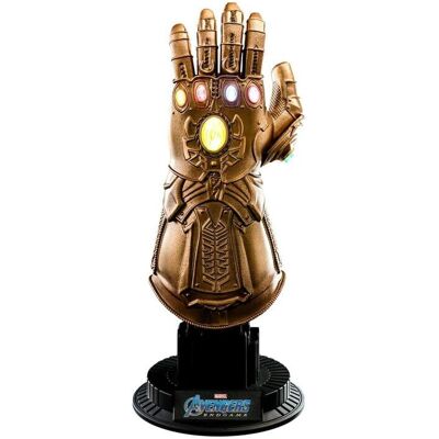 Hot Toys Infinity Gauntlet Collectible - Marvel Avengers - 20 CM Hot Toys Infinity Gauntlet Collectible - Marvel Avengers - 20 CM
