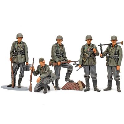 Tamiya German Infantry Set - WWII 1:35 Military Model Kit Tamiya German Infantry Set - WWII 1:35 Military Model Kit