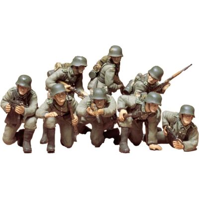Ensemble d'attaque d'infanterie allemande TAMIYA - Maquette plastique 1/35 Ensemble d'attaque d'infanterie allemande TAMIYA - Maquette plastique 1/35