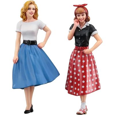 Hasegawa Hasegawa 1/24 Set van 2 Figuren Amerikaanse Meisjes van de 50's Plastic Model Kit Hasegawa Hasegawa 1/24 Set van 2 Figuren Amerikaanse Meisjes van de 50's Plastic Model Kit