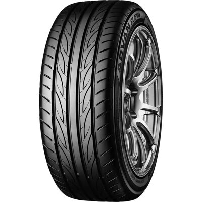 Yokohama Advan Fleva V701 255/40 R17 Zomerband Yokohama Advan Fleva V701 255/40 R17 Zomerband