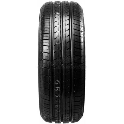 Yokohama Yokohama BLUEARTH ES-32 165/65 R14 Pneus été - Publicité Yokohama Yokohama BLUEARTH ES-32 165/65 R14 Pneus été - Publicité