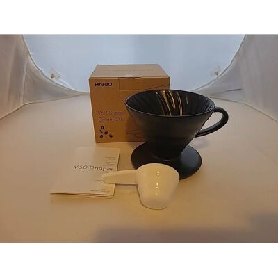 V60-2 Negru Mat din Ceramică Hario - Dripper pentru Cafea V60-2 Negru Mat din Ceramică Hario - Dripper pentru Cafea