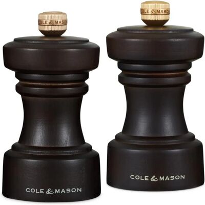 Cole & Mason Hoxton Chokolade Træ Salt- og Peberkværn Sæt - Salt & Peber, Justerbar maling Cole & Mason Hoxton Chokolade Træ Salt- og Peberkværn Sæt - Salt & Peber, Justerbar maling