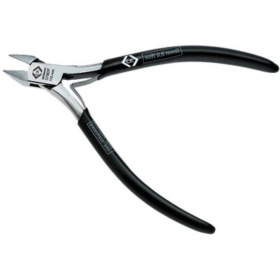 Tagliacavi CK Tools T3780F - Taglio a filo rasato Tagliacavi CK Tools T3780F - Taglio a filo rasato