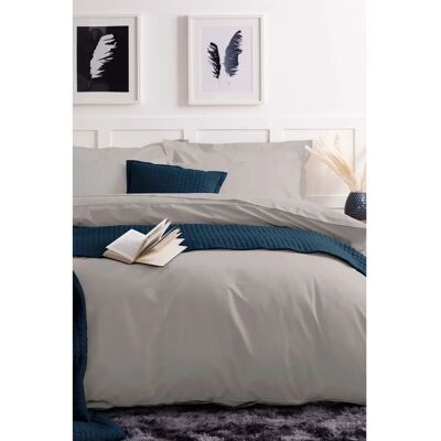 Belledorm - Easy Care 200 Thread Count Cotton Polyester Percale - Ivory - Super King - Duvet Cover Belledorm - Easy Care 200 Thread Count Cotton Polyester Percale - Ivory - Super King - Duvet Cover