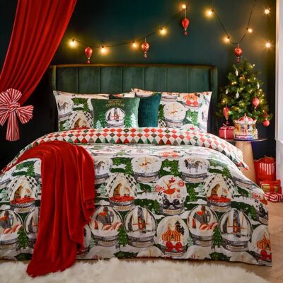 Furn. Showtime Festive Duvet Cover Set - Green - Double Furn. Showtime Festive Duvet Cover Set - Green - Double