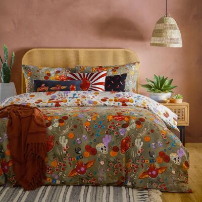 Furn. La Vida Festive Reversible Duvet Cover Set - Multicolour Bedding Set Furn. La Vida Festive Reversible Duvet Cover Set - Multicolour Bedding Set