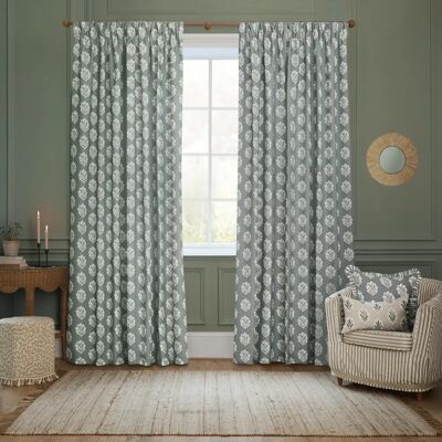 Sanderson Model Sessile Leaf Delph Blue Curtains Sanderson Model Sessile Leaf Delph Blue Curtains